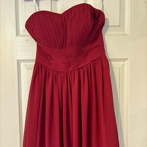 Chic Strapless Red Maxi Dress